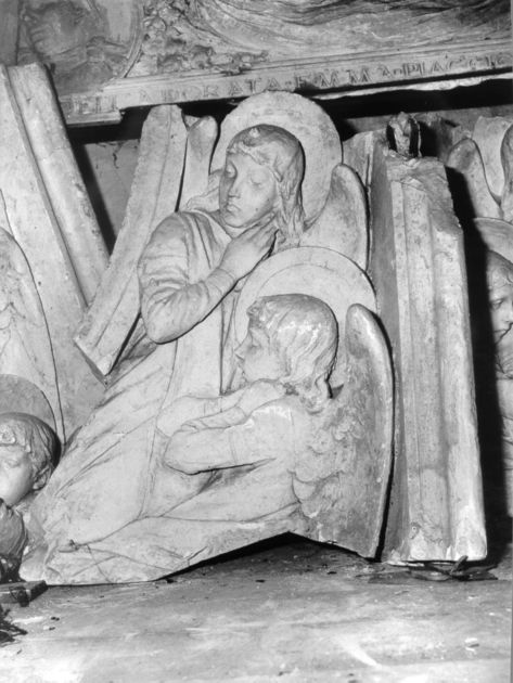 angeli (rilievo, frammento) - bottega lucchese (secc. XIX/ XX)