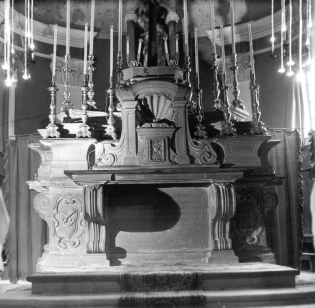 altare maggiore - ambito garfagnino (sec. XVIII)