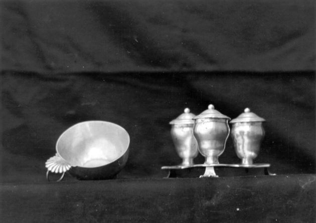 vasetti per oli santi, serie di Nuti Ottavio (sec. XVIII)