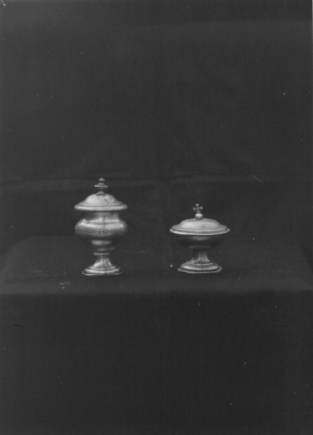 vasetto per oli santi di Pitterman Giovanni Melchiorre (sec. XVIII)