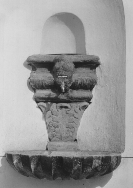 lavabo da sacrestia - ambito garfagnino (secc. XVII/ XVIII)