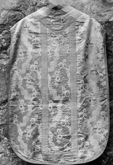 paramento liturgico - in terzo - manifattura lucchese (?) (terzo quarto sec. XVIII)