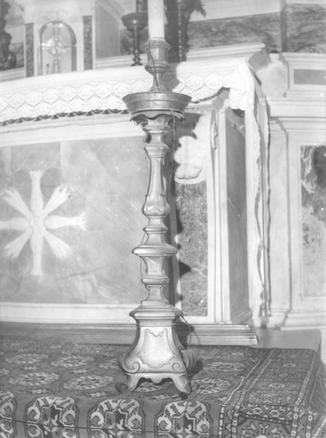 candeliere d'altare, serie - bottega toscana (sec. XVII)