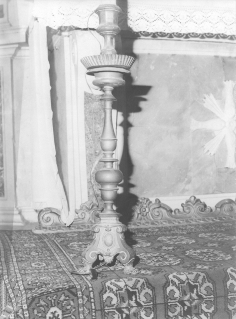 candeliere d'altare, serie - bottega toscana (sec. XVII)