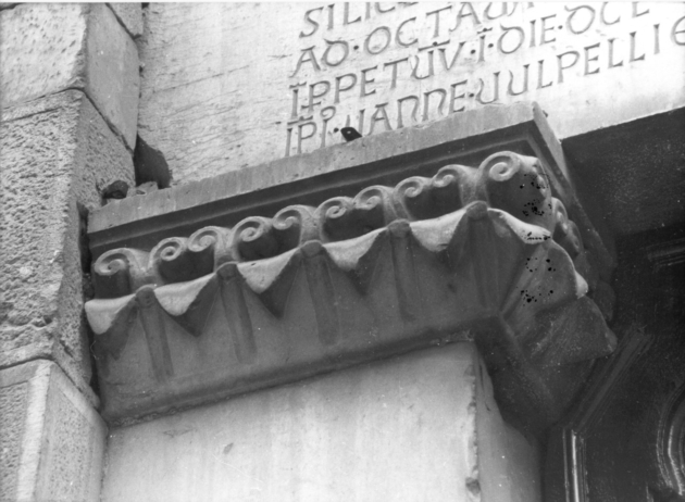 capitello, serie - bottega italiana (sec. XII)