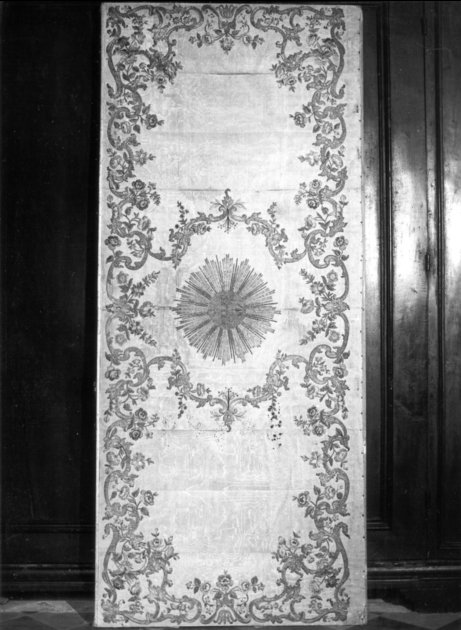 paliotto - manifattura lucchese (metà sec. XVIII)