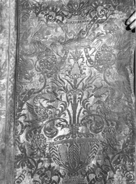 parato da chiesa - manifattura lucchese (seconda metà sec. XVI)