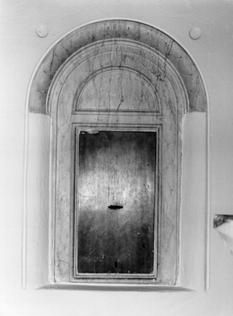 tabernacolo murale - ambito apuoversiliese (inizio sec. XIX)