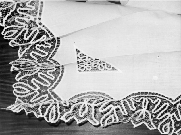 tovaglia d'altare - manifattura italiana (sec. XX)