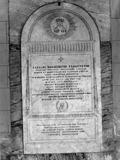 lapide tombale - ambito apuoversiliese (prima metà sec. XIX)