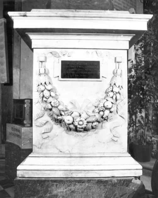 plinto, serie - ambito apuoversiliese (sec. XIX)