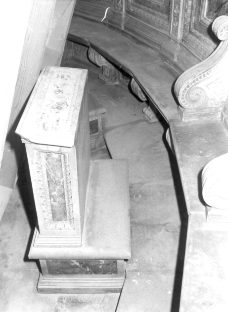 stalli del coro - ambito apuoversiliese (secondo quarto sec. XVII)