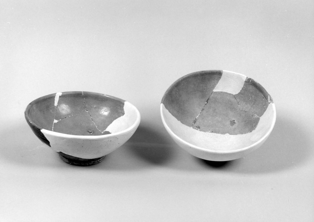 ciotola, frammento - manifattura pisana (prima metà sec. XV)