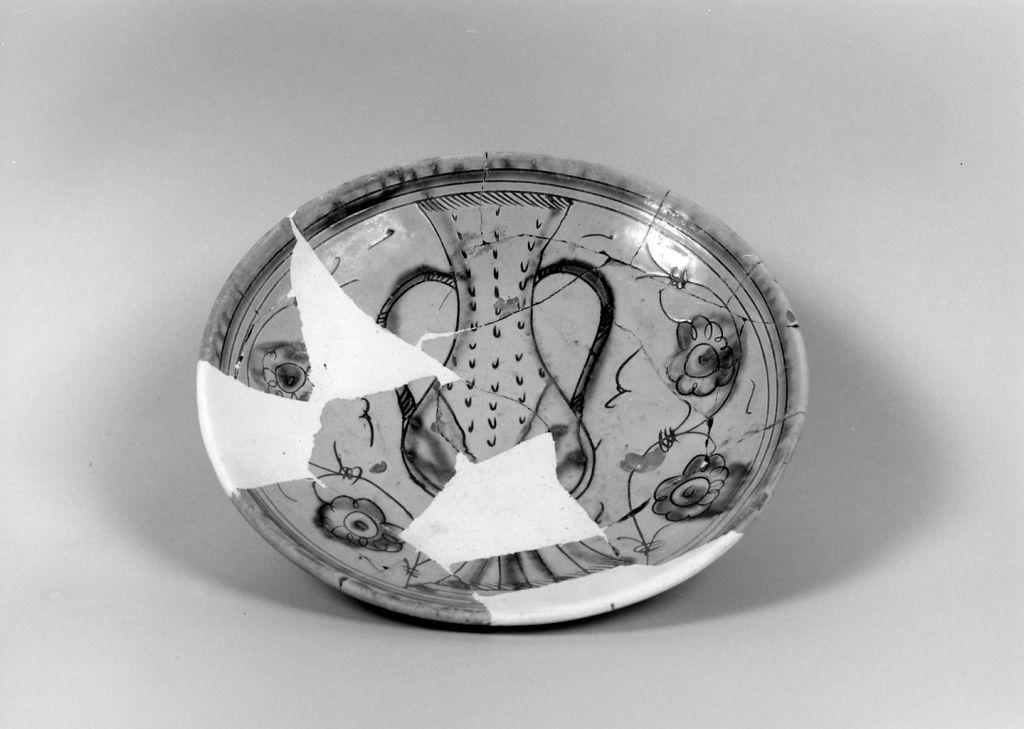 anfora (piatto, frammento) - manifattura toscana (fine/inizio secc. XV/ XVI)