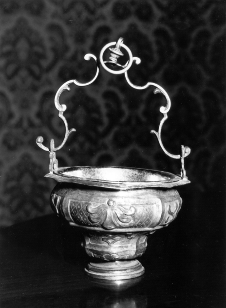 secchiello per l'acqua benedetta di Giannini Agapito Agostino (sec. XVIII)