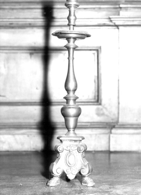 candeliere, serie - bottega lucchese (sec. XVIII)