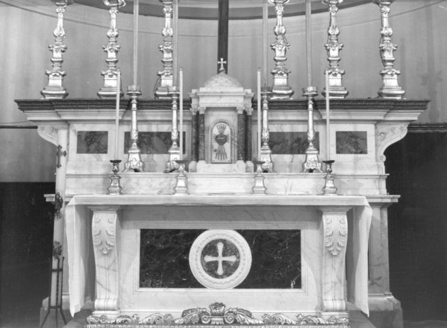 altare maggiore - ambito apuoversiliese (sec. XVIII)