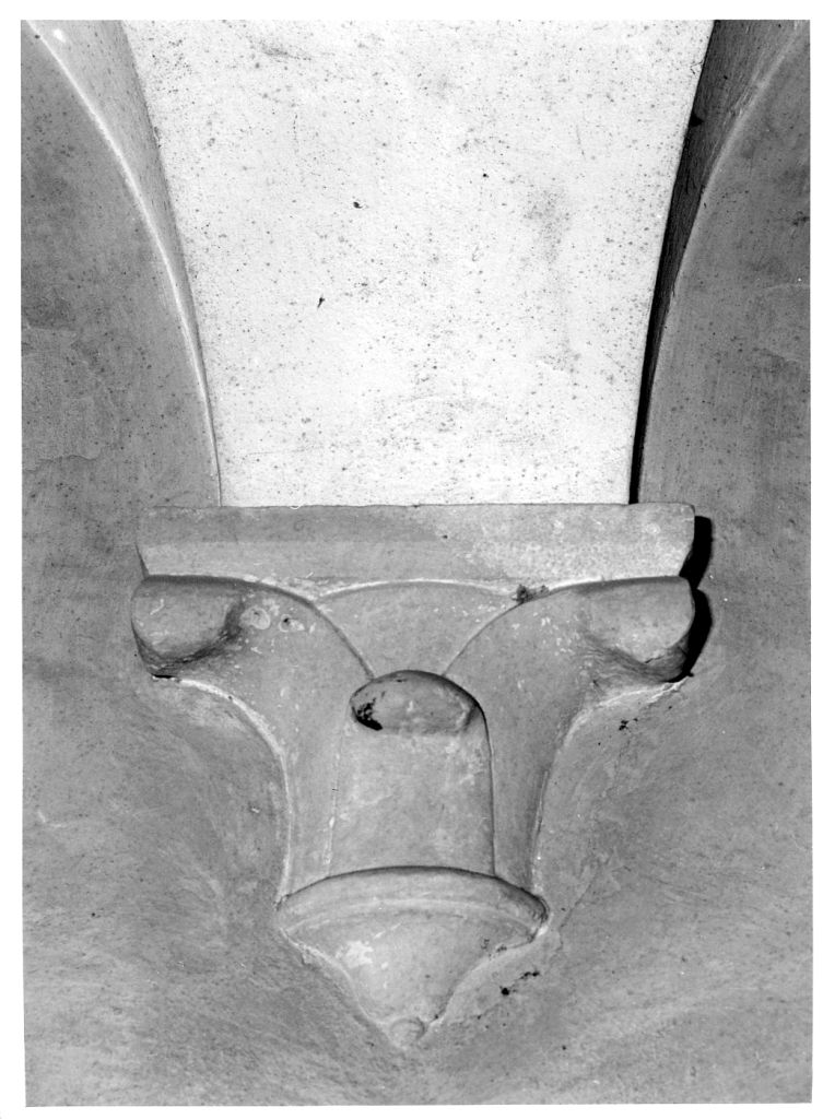 semicapitello - bottega lucchese (metà sec. XIV)