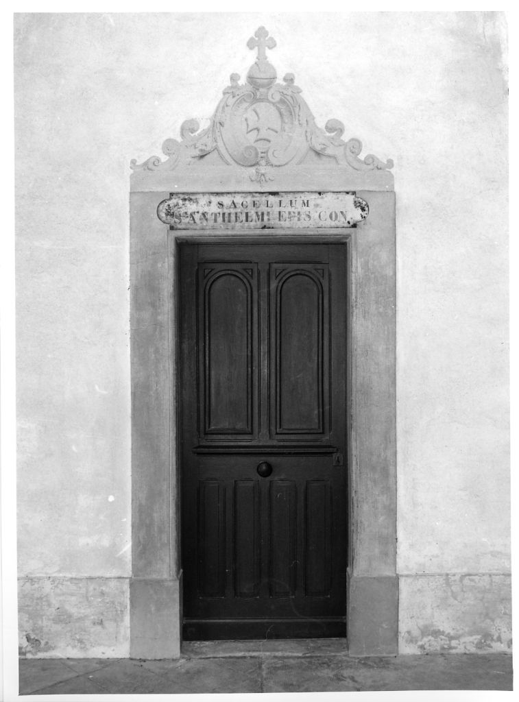 portale - bottega lucchese (inizio sec. XX)