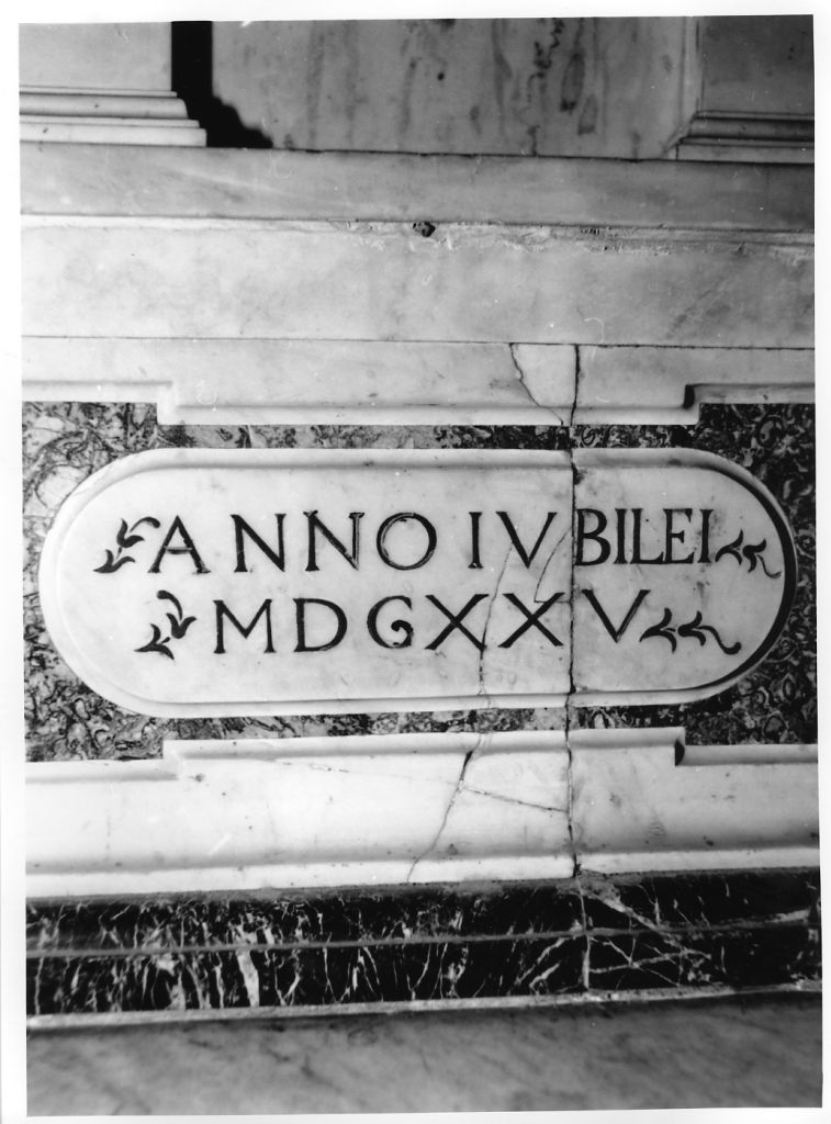 targa commemorativa - bottega apuana (sec. XVII)