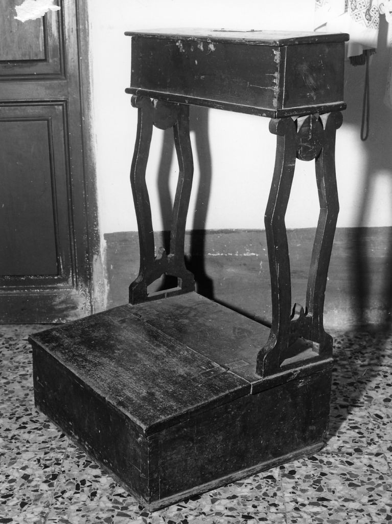 inginocchiatoio - ambito italiano (inizio sec. XX)