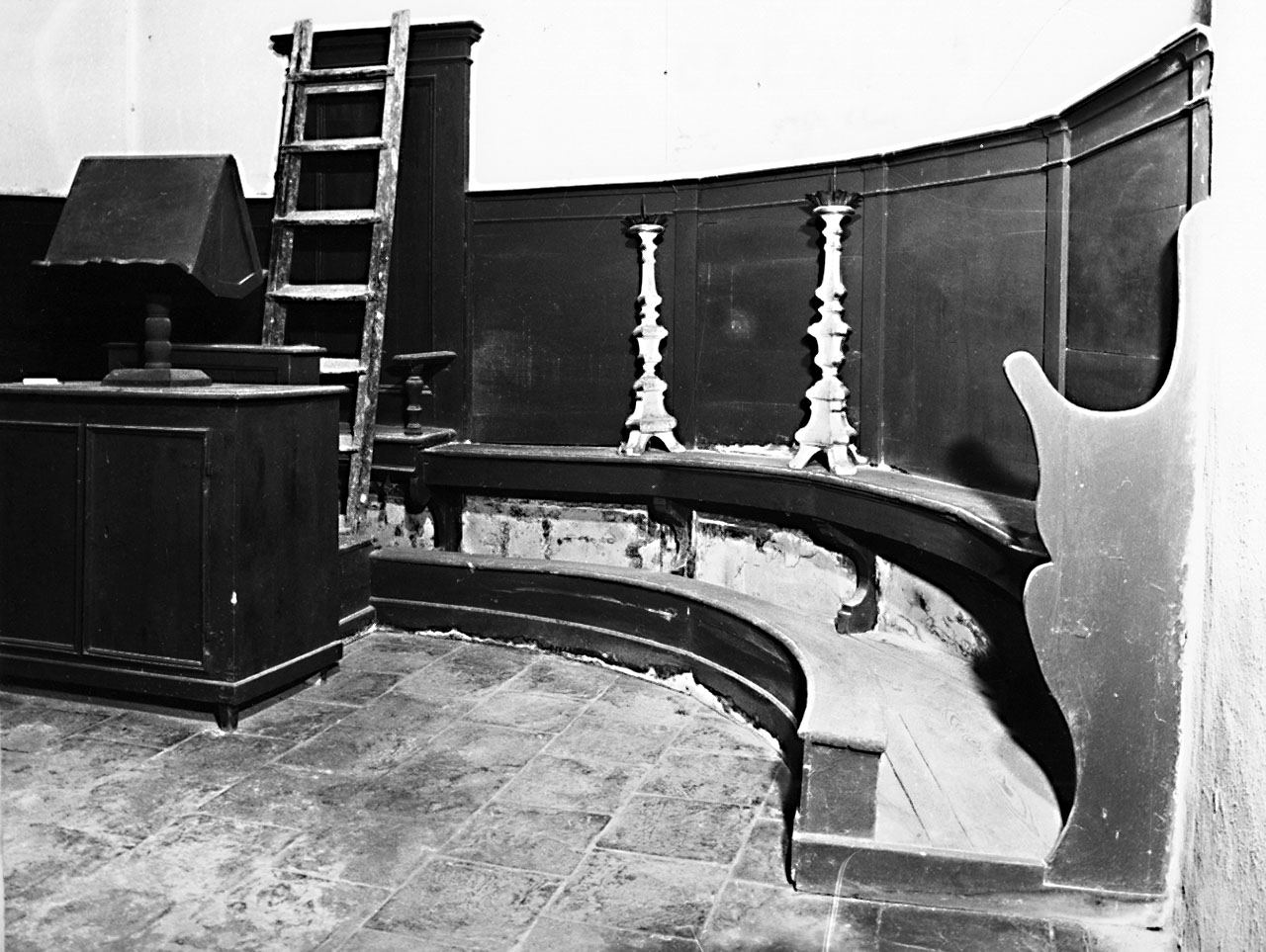 stalli del coro - bottega toscana (fine/inizio secc. XVIII/ XIX)