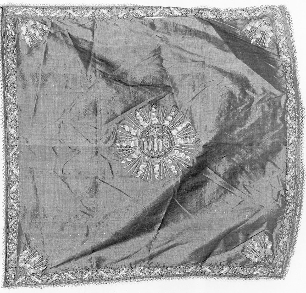 velo di calice - manifattura italiana, manifattura toscana (sec. XIX)