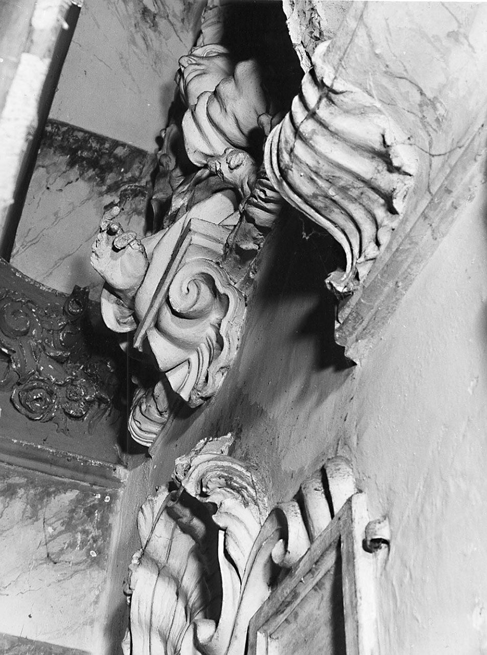 San Domenico e Santa Caterina da Siena (decorazione plastica) - bottega toscana (fine sec. XVII)