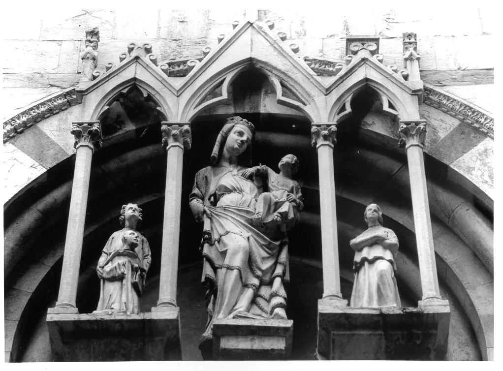 tabernacolo - a frontale architettonico di Lupo di Francesco (bottega) (sec. XIV)