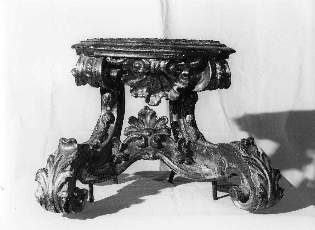 base - bottega toscana (prima metà sec. XIX)