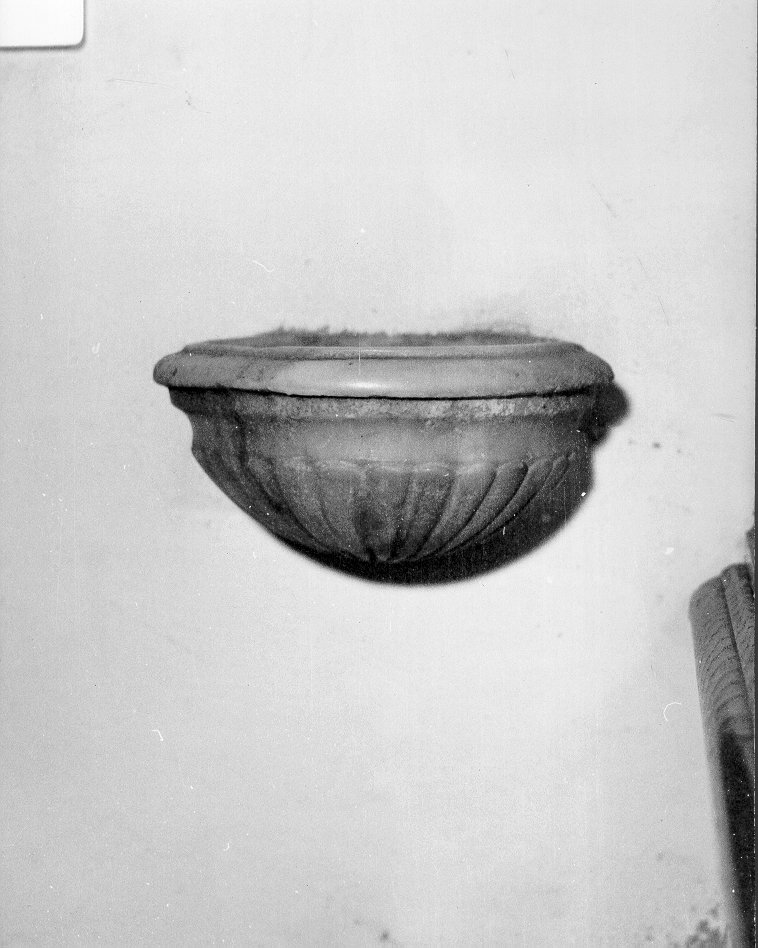 acquasantiera - ambito italiano (sec. XIX)