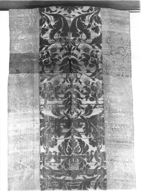 parato da chiesa - manifattura lucchese (seconda metà sec. XVI)