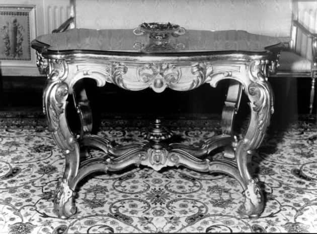 tavolo - manifattura lucchese (prima metà sec. XIX)