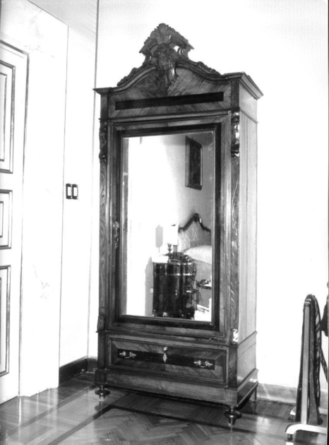 armadio - manifattura toscana (seconda metà sec. XIX)