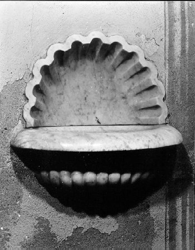 acquasantiera da parete - ambito italiano (prima metà sec. XIX)