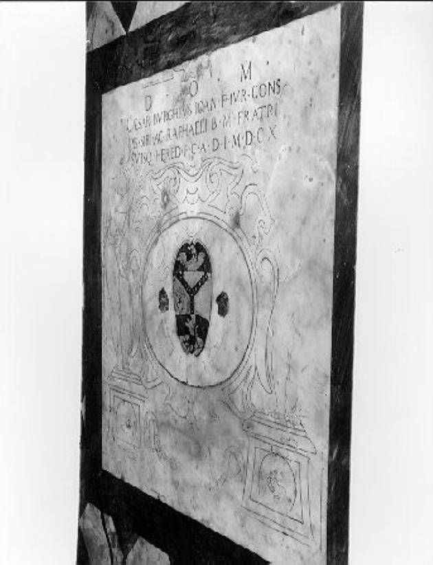 lapide tombale - ambito italiano (sec. XVII)