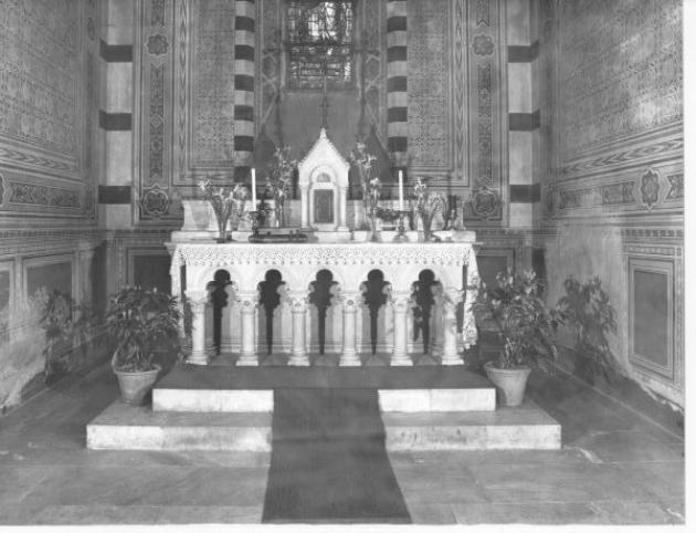 mensa d'altare di Zocchi Oreste (sec. XX)