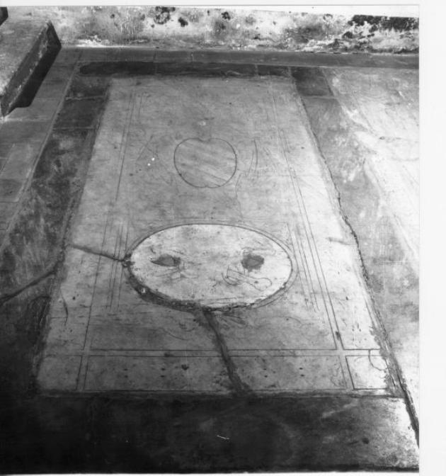 lapide tombale - ambito pisano (sec. XVII)