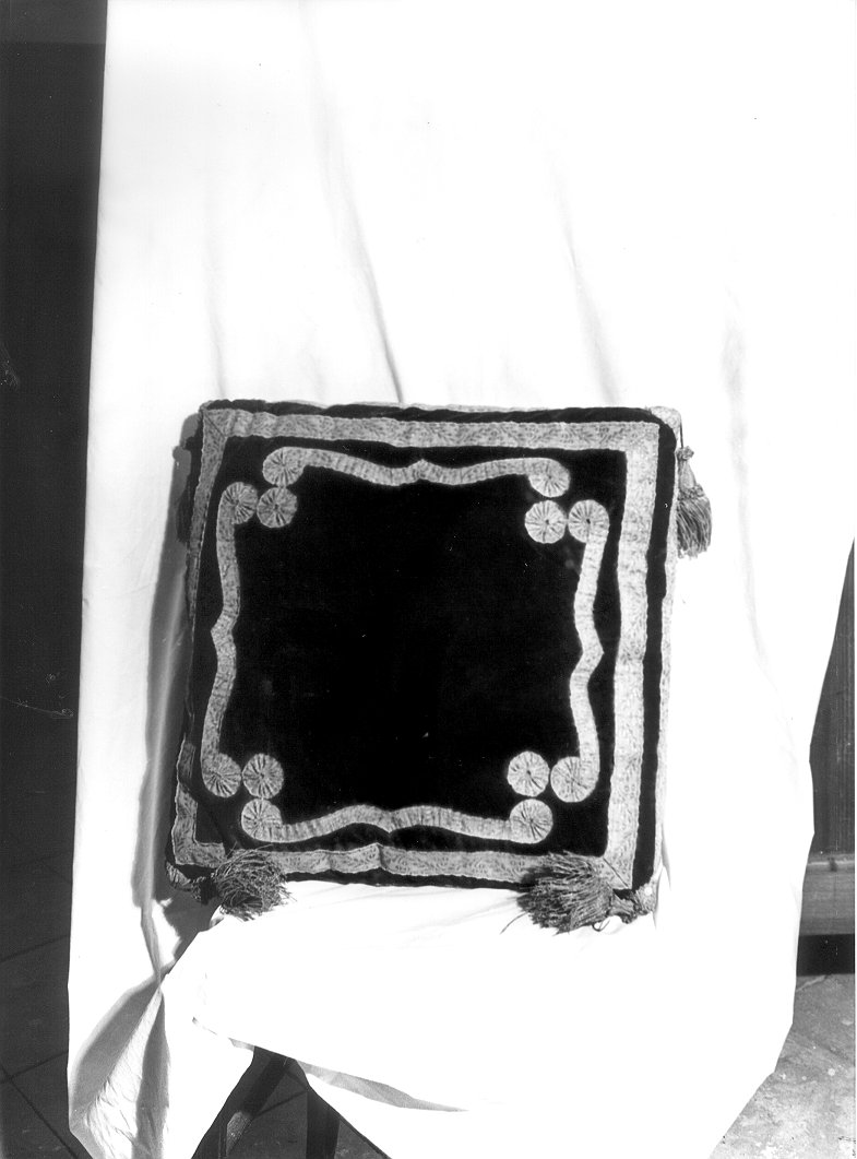 cuscino - manifattura italiana (sec. XIX)