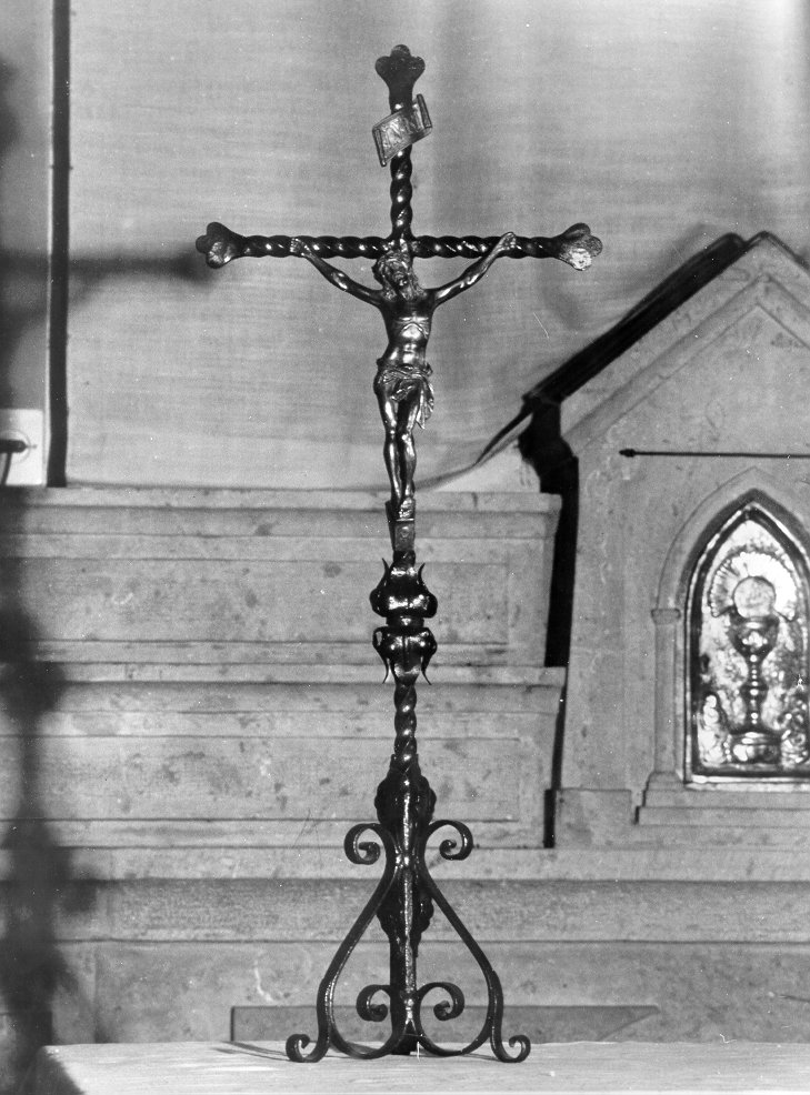 croce d'altare - bottega toscana (sec. XX)