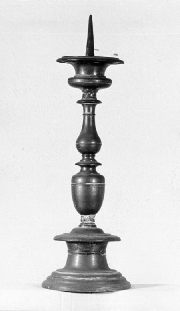 candeliere, serie - ambito italiano (fine/inizio secc. XVII/ XVIII)