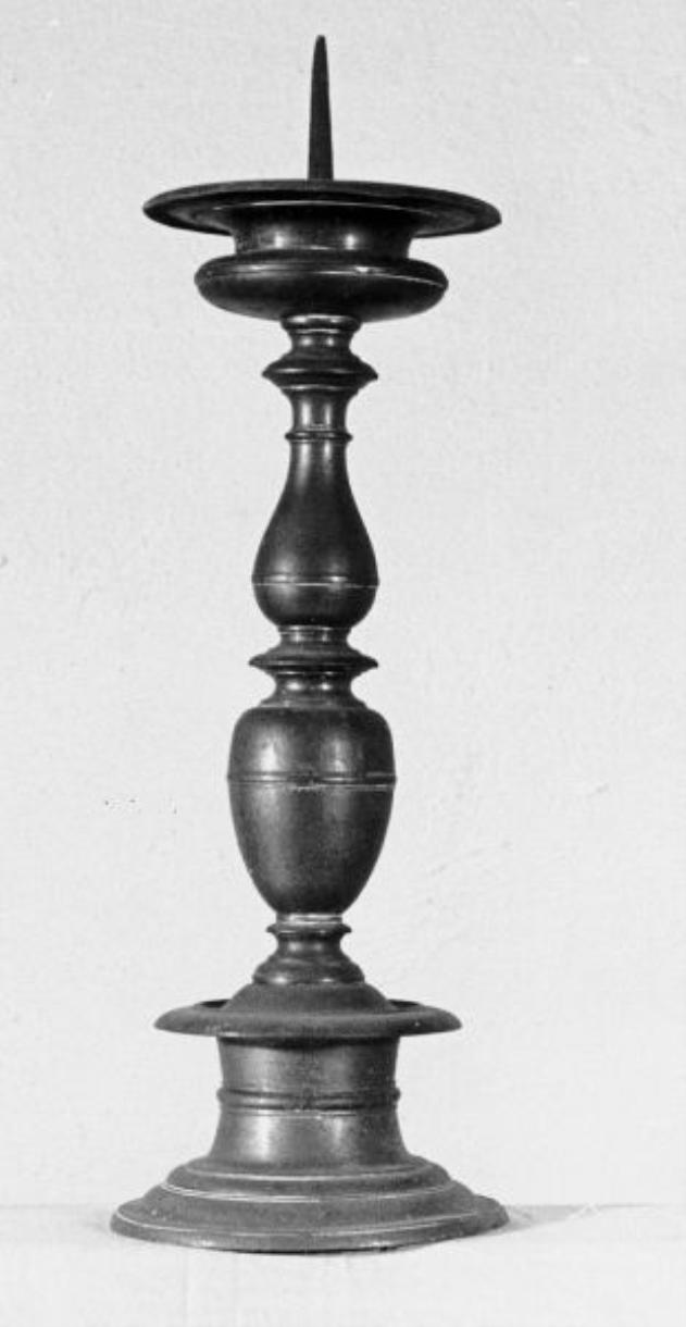 candeliere, serie - ambito italiano (secc. XVII/ XVIII)