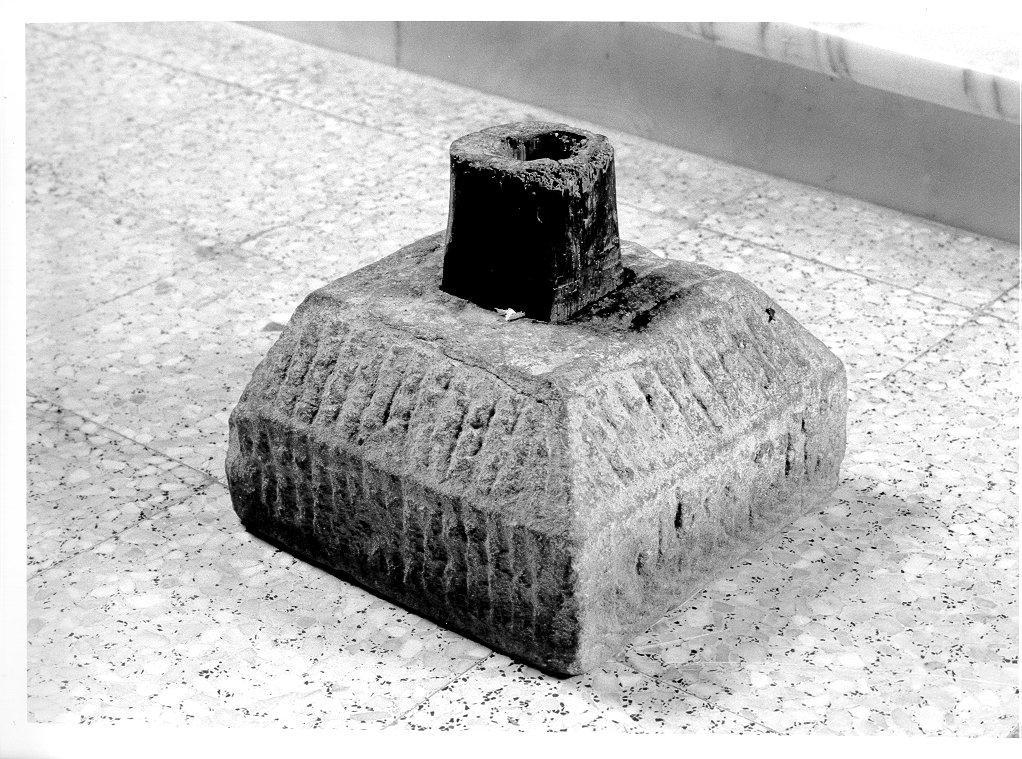 base - bottega toscana (sec. XIX)