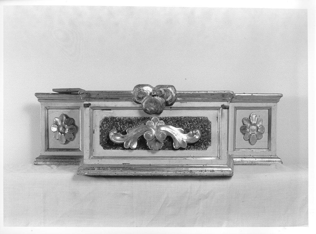 base - bottega toscana (seconda metà sec. XVIII)