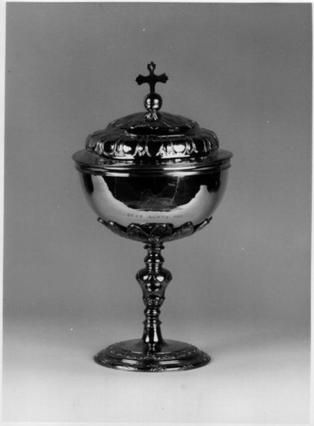 pisside - bottega toscana (inizio sec. XX)