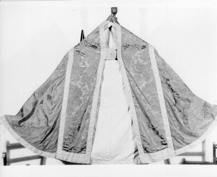 piviale - manifattura toscana (seconda metà sec. XVIII)