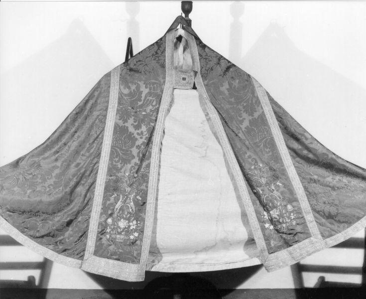 piviale - manifattura toscana (seconda metà sec. XVIII)