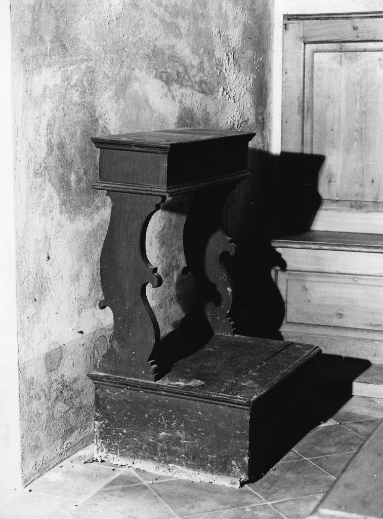 inginocchiatoio, opera isolata - bottega pisana (sec. XIX)