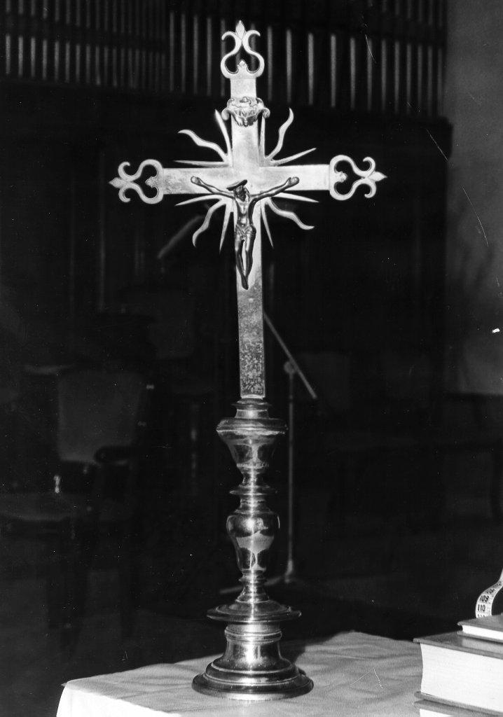 croce d'altare - bottega toscana (sec. XIX)
