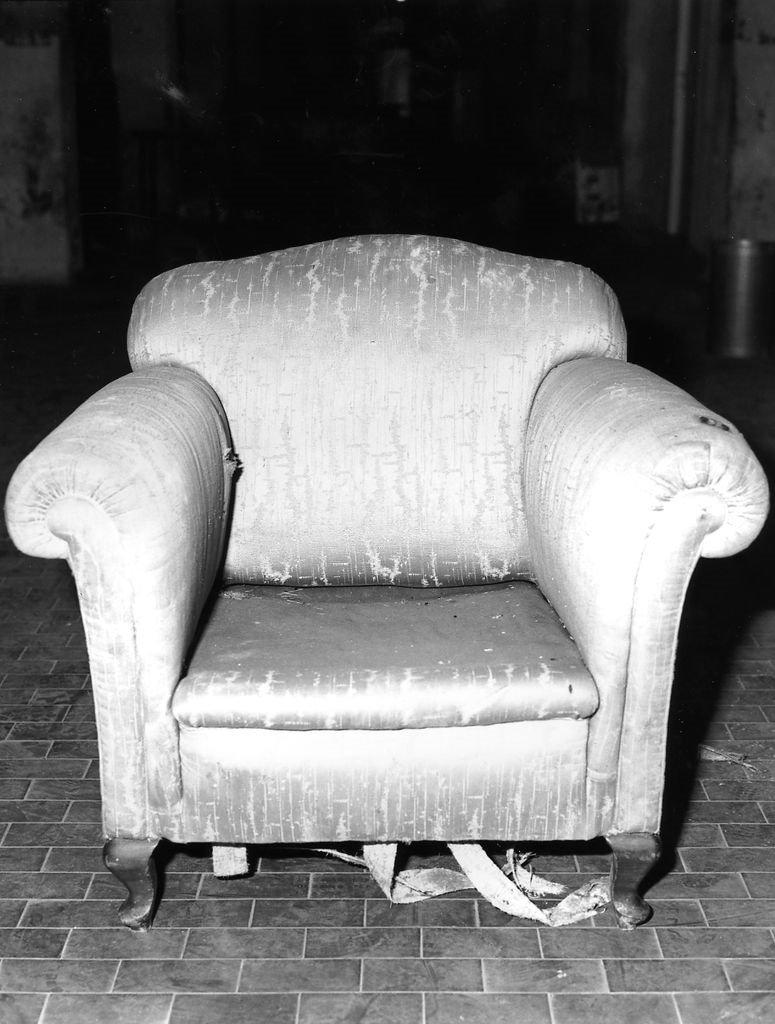 poltrona - bottega toscana (seconda metà sec. XIX)